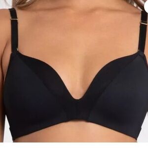LIVELY All.You. No Wire Bra Women's 38C All Day Deep V Black Convertible NWT